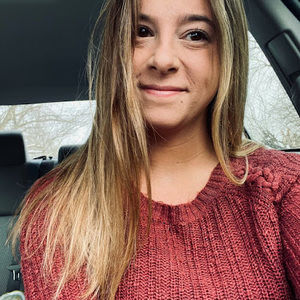 Meet your Posher, Alyssa